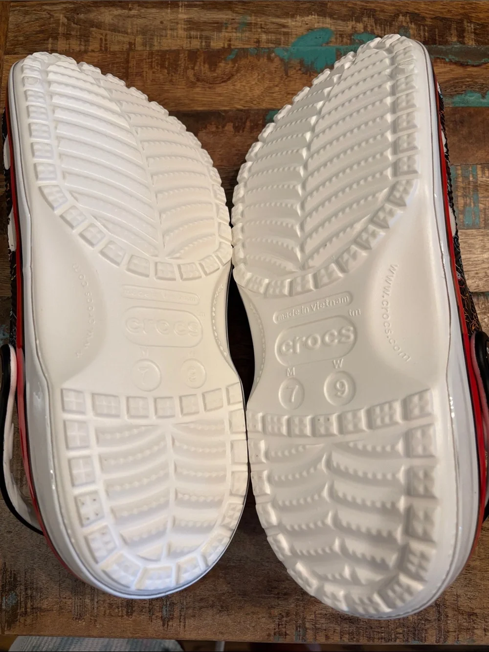 Brand New Pokemon Crocs Sz 7M/9W MSRP $ 79